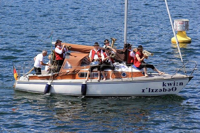 并非初次 并非初次